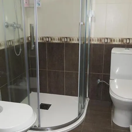 Apartment Piso Leo 1 *